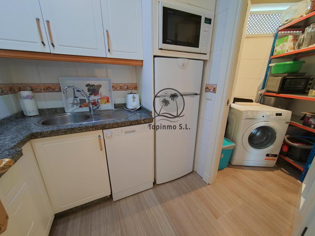 Cozy Corner 2 Bedroom Apartment On New Island Complex In Marina Harbour ベナルマデナ エクステリア 写真